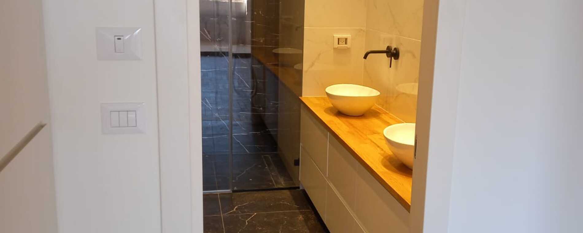 assets/images/properties/KDC Garden Bathroom Sinks.jpg